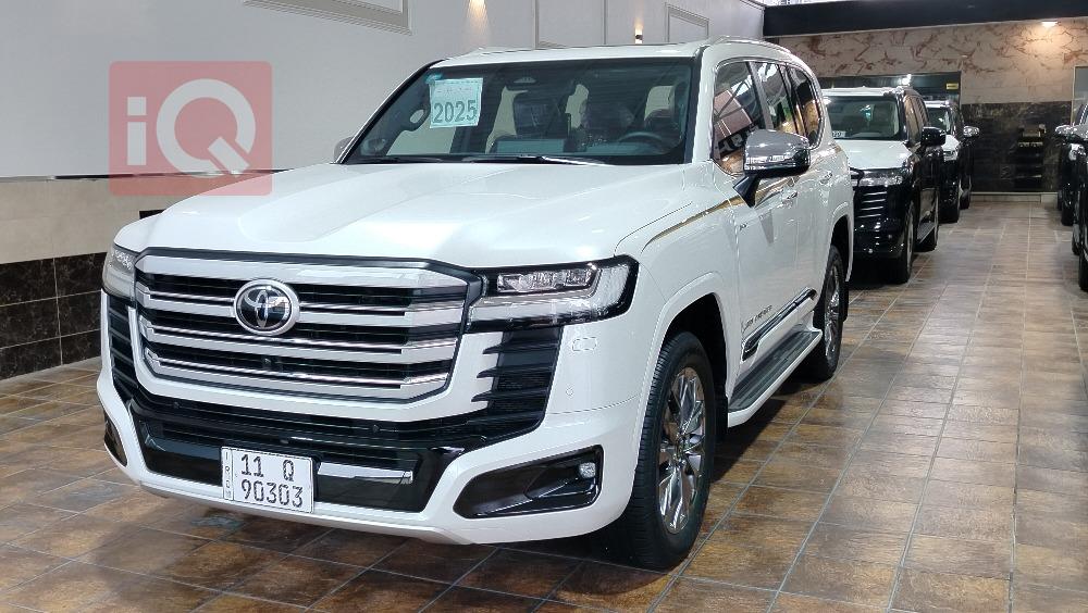 تويوتا لاندكروزر